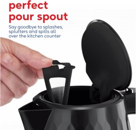 Fierbator de apa Russell Hobbs Honeycomb 26051, 2400W, capacitate 1.7L (7 cesti), oprire automata, protectie impotriva fierberii uscate, filtru anticalcar detasabil, negru