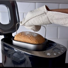 Masina de facut paine Lakeland 62168, Putere 550 W, 12 programe, paine de 700/900 g, functie de mentinere la cald si intarziere incepere