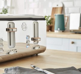 Prajitor de paine Swan Nordic Toaster ST14620GREN, Soft Touch, 4 Felii, Putere 1500 W, Functie dezghetare
