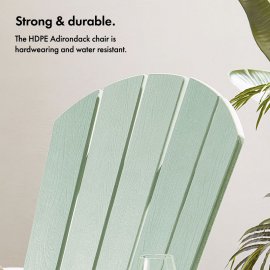 Set 2 scaune armate pentru gradina VonHaus 2501019, din polietilena, cu suport de pahar capacitate maxima 110 kg, culoare verde salvie