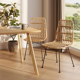 Set 4 scaune pt dining VonHaus 3000922, in stil boho, cu aspect de ratan, cadru din otel negru, capacitate maxima 110 kg
